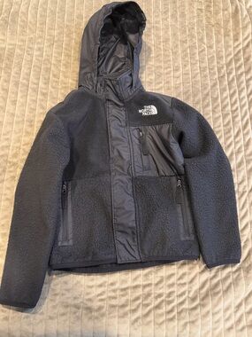 The North Face Kids' Black Hooded Fleece Jacket